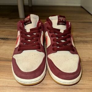 Nike SB Dunk Low “Skate Like A Girl” sneakers